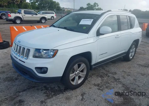 2015 Jeep Compass Latitude из США, поврежденный, VIN 1C4NJCEB7FD145861